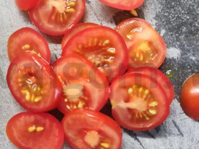 Sumuštiniai su vyšniniais pomidorais pusryčiams Žingsnis 1