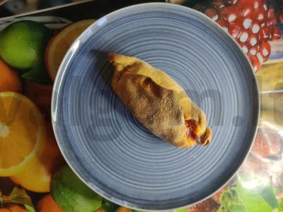 Sūrio valtinė su dešra pusryčiams pagrindine nuotrauka