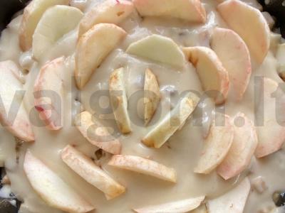 Šarlotė su kefyru Žingsnis 8