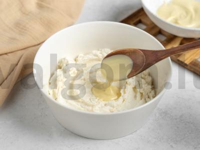 Velykiniai varškės sūreliai Žingsnis 5