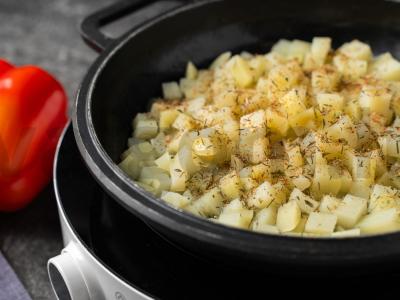 Faršas su bulvėmis keptuvėje Žingsnis 2