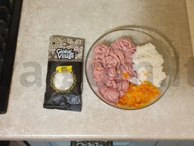 Kotletai su troškinta kopūstais padaže Žingsnis 5