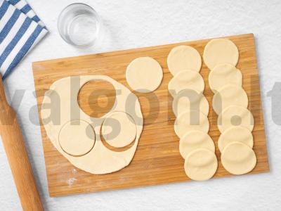 Koldūnai su varške ir špinatais Žingsnis 4