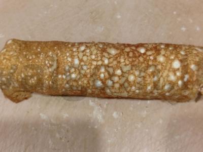 Blynelių ritinėliai su raudonąja ikra ir varškės sūriu Žingsnis 7