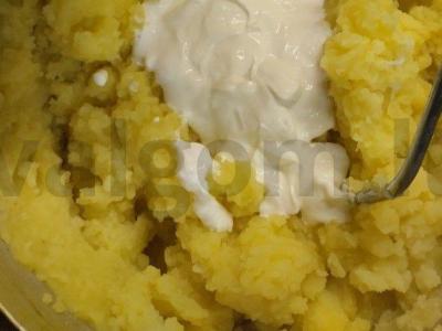 Bulvių košė su graikišku jogurtu ir sviestu Žingsnis 4