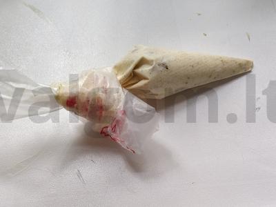 Gruziniška užkanda iš šviežių pomidorų Žingsnis 8