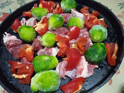 Jautiena, kepta su daržovėmis ir itališkais prieskoniais Žingsnis 3