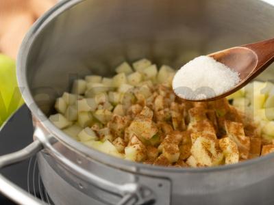 Kepti pyragėliai su obuoliais Žingsnis 2