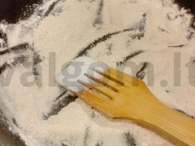 Mėsos padažas su daržovėmis Žingsnis 7