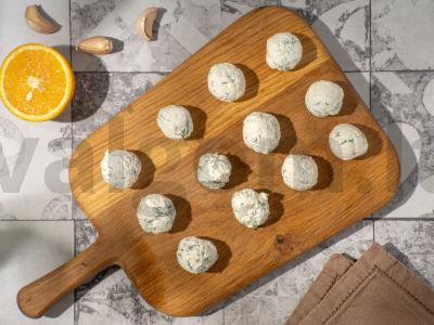 Salotas su sūrio rutuliukais ir sausainiais Žingsnis 6