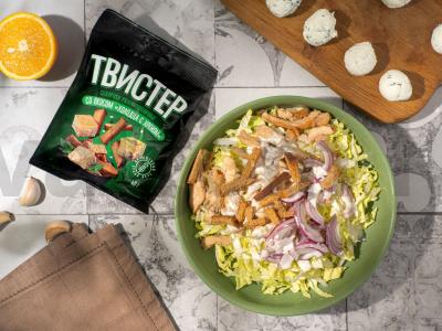 Salotas su sūrio rutuliukais ir sausainiais Žingsnis 8