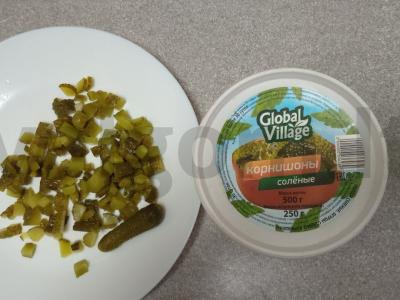 Troškinti vištienos skrandžiai su grietine ir marinuotais agurkėliais Žingsnis 4