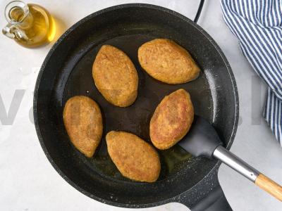 Vegetariškos grikių kotletai Žingsnis 10
