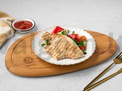 Kalakutienos steikas ant grilio keptuvės pagrindine nuotrauka