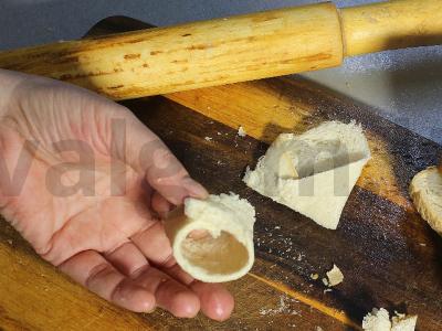 Šventiniai užkandžių vokai su įvairiomis įdarais Žingsnis 3