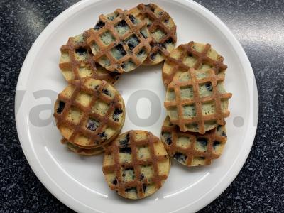 Vafliai su acidofiliu ir mėlynėmis Žingsnis 7