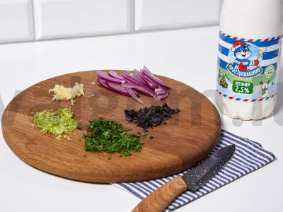 Lengvas salotas su vištiena ir kefyro padažu Žingsnis 4