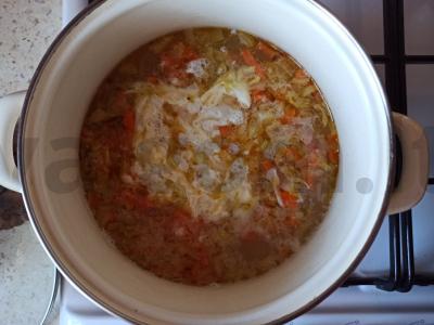 Žuvienė iš lydekos galvų ir uodegų su kiaušiniu Žingsnis 5