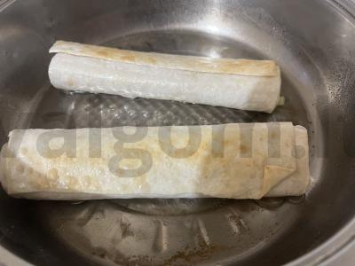 Ritinys lavaše su kopūstais ir varškės sūriu Žingsnis 9