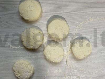 Sūrio blynai su džemo įdaru Žingsnis 8