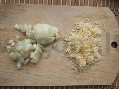 Žaliųjų žirnių spageti su špinatais ir sūriu Žingsnis 1