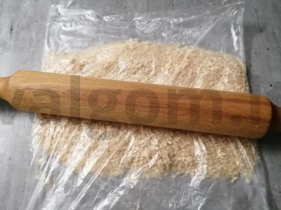 Vafliniai saldainiai „Sotūs“ Žingsnis 1