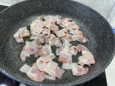 Makaronai „Carbonara“ su paprika Žingsnis 1