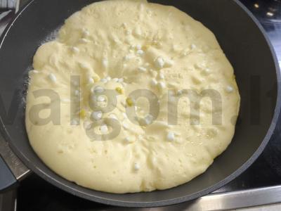 Omletas su kukurūzais ir varškės sūriu Žingsnis 5