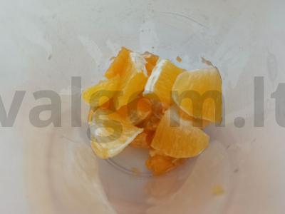 Citrusinė gėrimas su ananasų sultimis Žingsnis 1