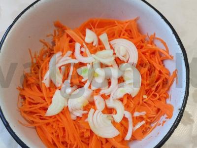 Korėjietiškos morkos su actu ir česnaku Žingsnis 2