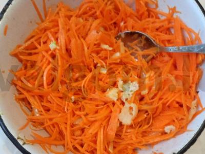 Korėjietiškos morkos su actu ir česnaku Žingsnis 5