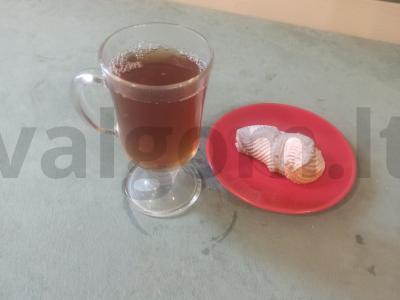 Gaivus arbata su mėtomis ir melisa pagrindine nuotrauka