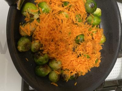 Briuselio kopūstai su dešrelėmis Žingsnis 3