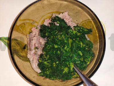 Kiaulienos kotletai su dilgėlėmis „Gegužinės“ Žingsnis 3