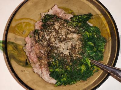 Kiaulienos kotletai su dilgėlėmis „Gegužinės“ Žingsnis 4