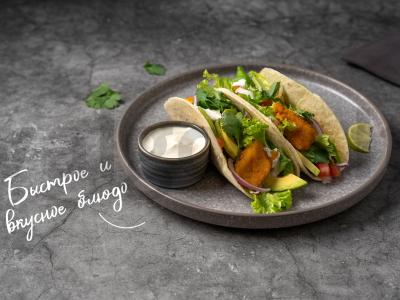 Paprasti tako su žuvies lazdelėmis pagrindine nuotrauka