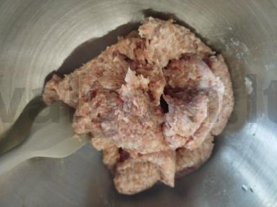 Kotletai su česnaku „Aromatiniai“ Žingsnis 3