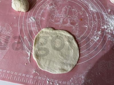 Sūrio valtelės su pomidoru ir lašiniais Žingsnis 6