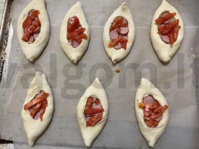 Sūrio valtelės su pomidoru ir lašiniais Žingsnis 13