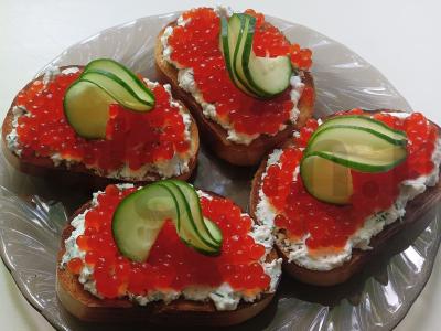 Varškės tostai pusryčiams pagrindine nuotrauka