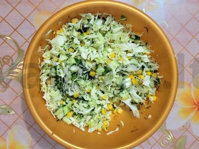 Salotas „Natalija“ su kukurūzais Žingsnis 4