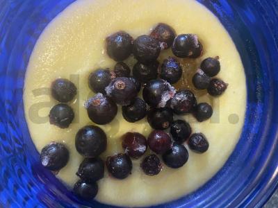 Kruopų košė su juodaisiais serbentais pusryčiams Žingsnis 7