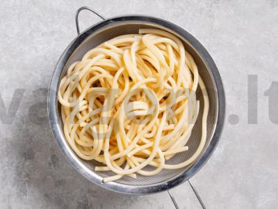 Makaronai su grietinėlės padažu Žingsnis 5