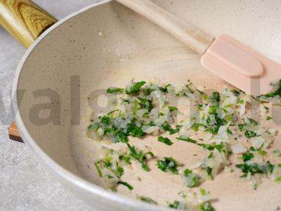 Makaronai su grietinėlės padažu Žingsnis 7