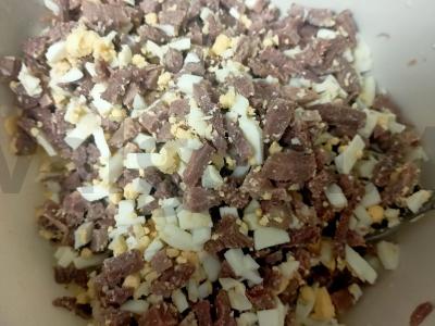 Salotas su jautienos liežuviu ir sūriu Žingsnis 1