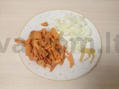 Bulguro plovas su vištiena Žingsnis 1