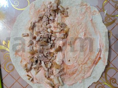 Keksadija su vištiena, pomidoru ir kukurūzais Žingsnis 1