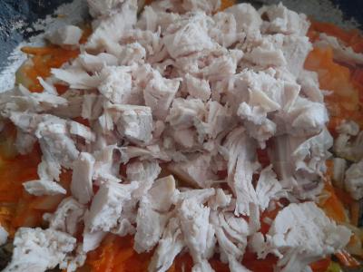 Namų makaronai su vištiena ir rūkytomis paprikomis Žingsnis 3