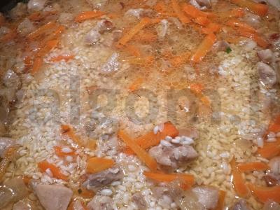 Birus plovas su triušiena ir riešutais Žingsnis 4