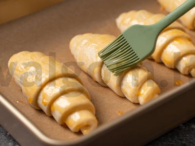 Kruasanai su kremu ir uogomis Žingsnis 2